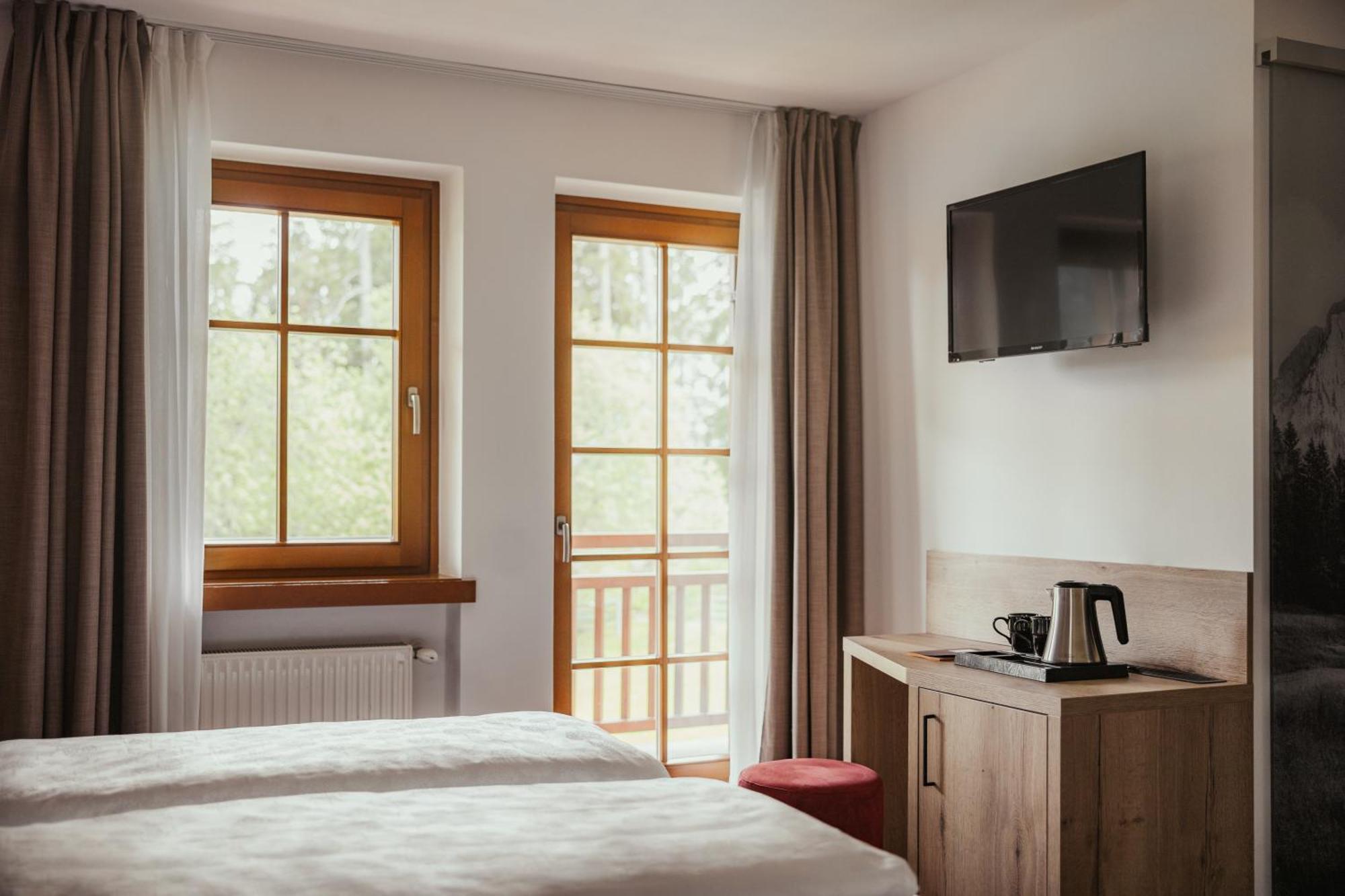 Leonard Hotel 3*